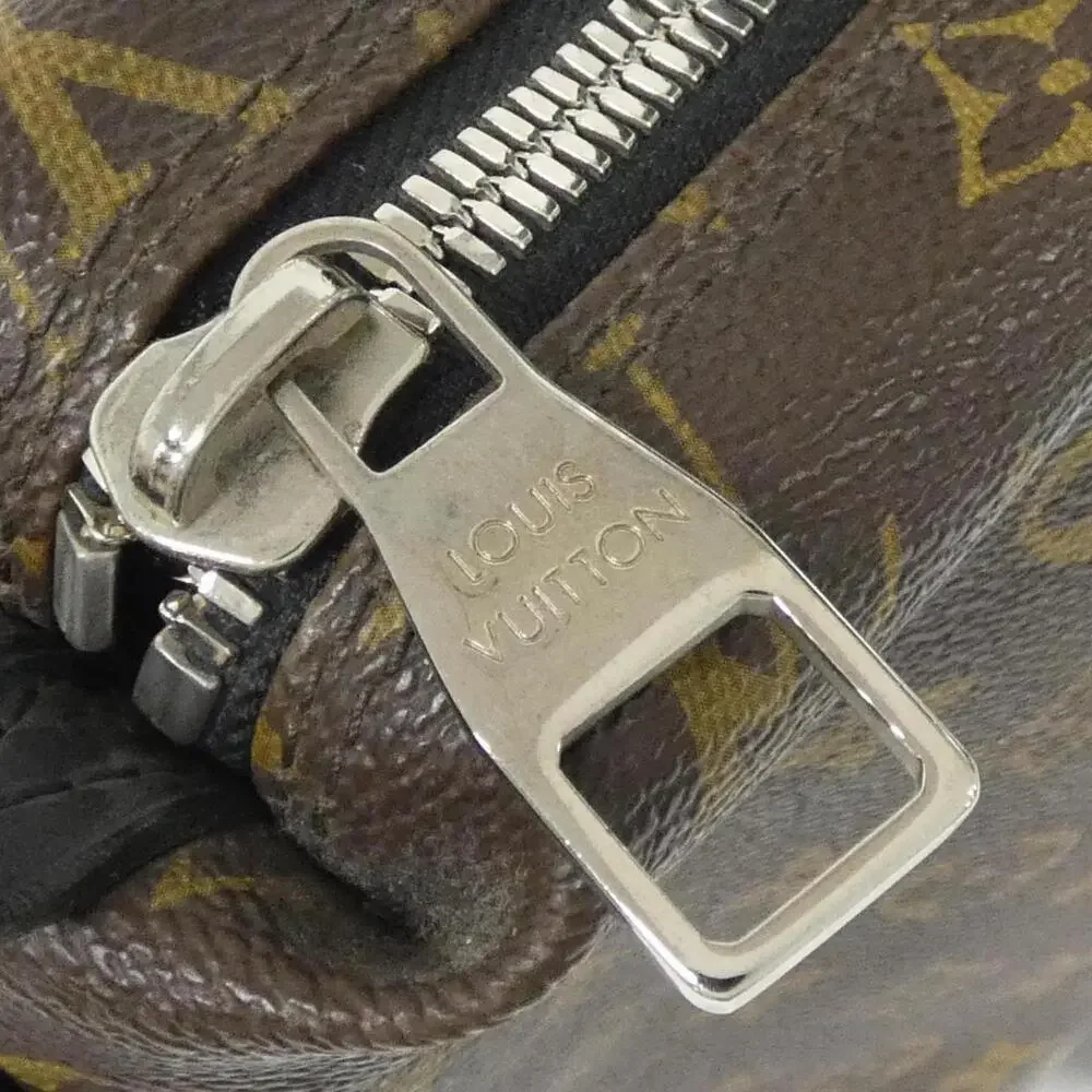 LOUIS VUITTON Brown Monogram Bag